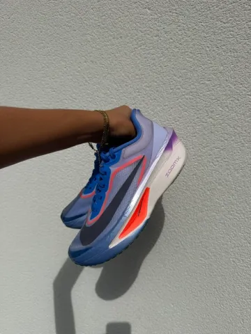 Nike ZoomFly 6 bike d'occasion — image 1 sur 11