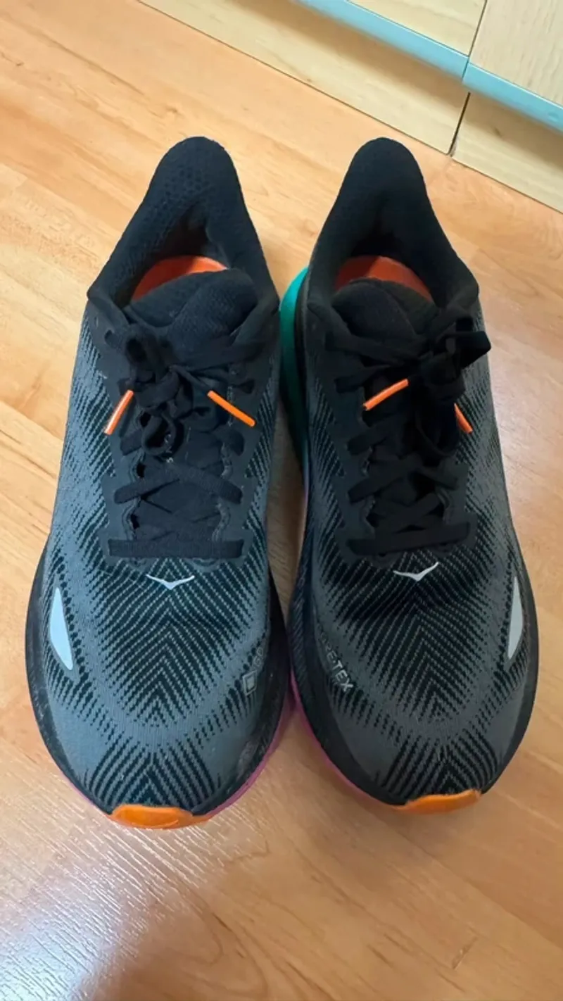 Použité Hoka Clifton 9 Running Shoes