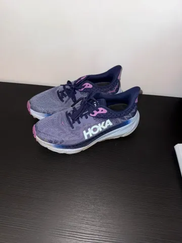 Used Hoka Trail Running Shoes bike — image 2 of 4