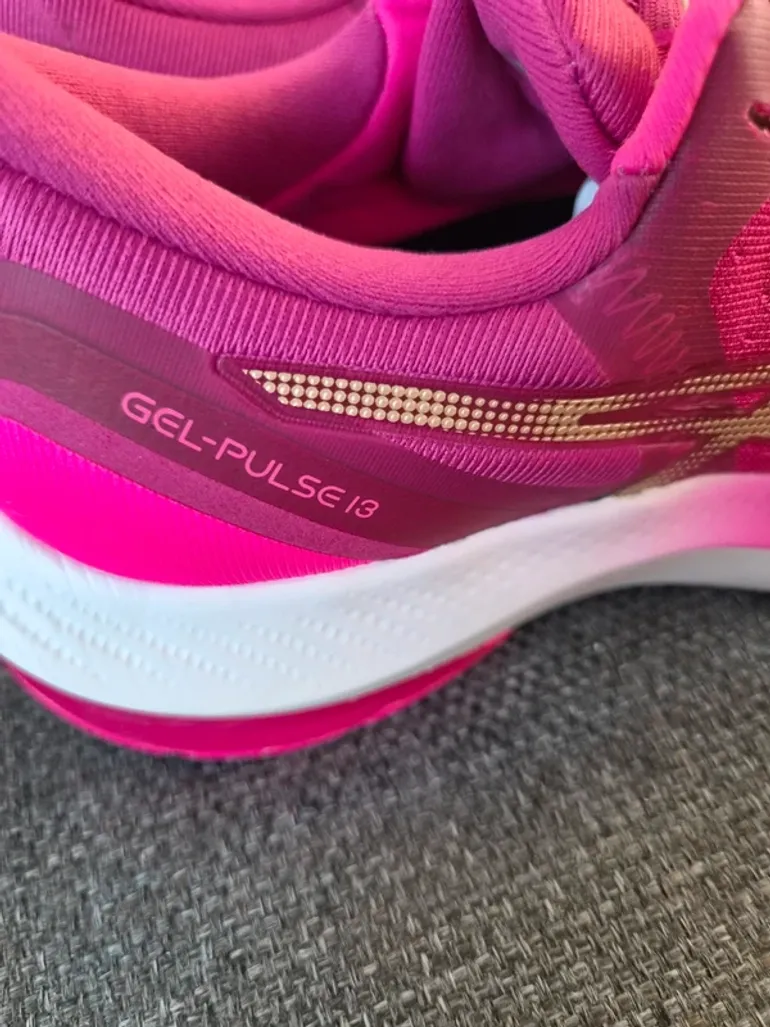 Asics Laufschuhe bike d'occasion — image 6 sur 9