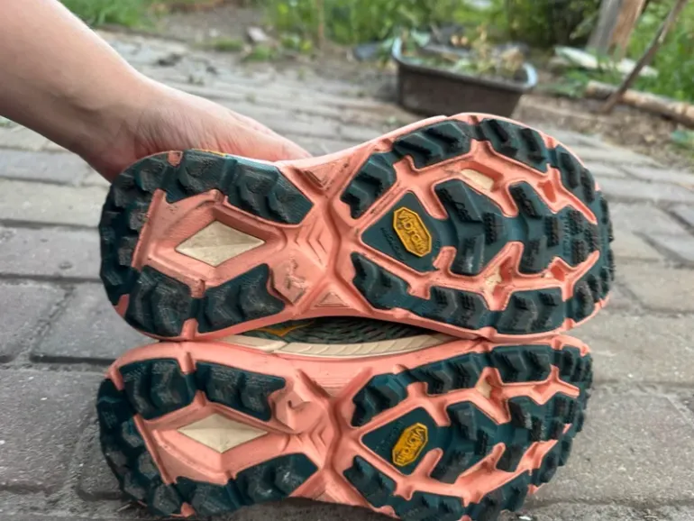 Hoka Mafate Speed 4 bike d'occasion — image 6 sur 11