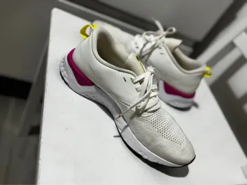 Nike Donna Shoes bike d'occasion — image 2 sur 15