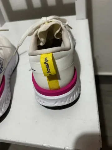 Nike Donna Shoes bike d'occasion — image 6 sur 15