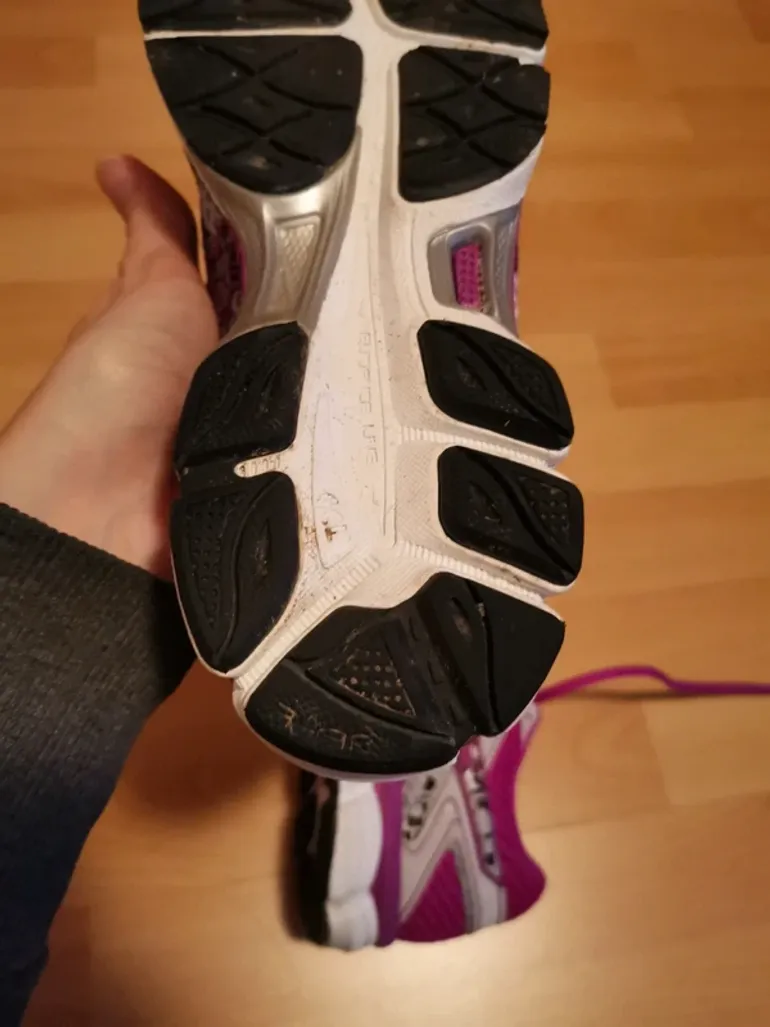 Gebrauchtes Asics Gel bike — Bild 9 von 11