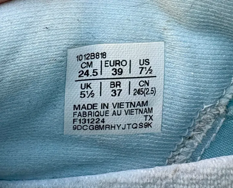 Asics Novablast 5 bike d'occasion — image 6 sur 7