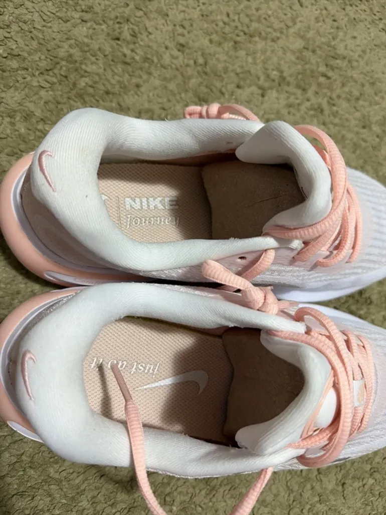 Used Scarpa Nike Running Shoes bike — image 8 of 9