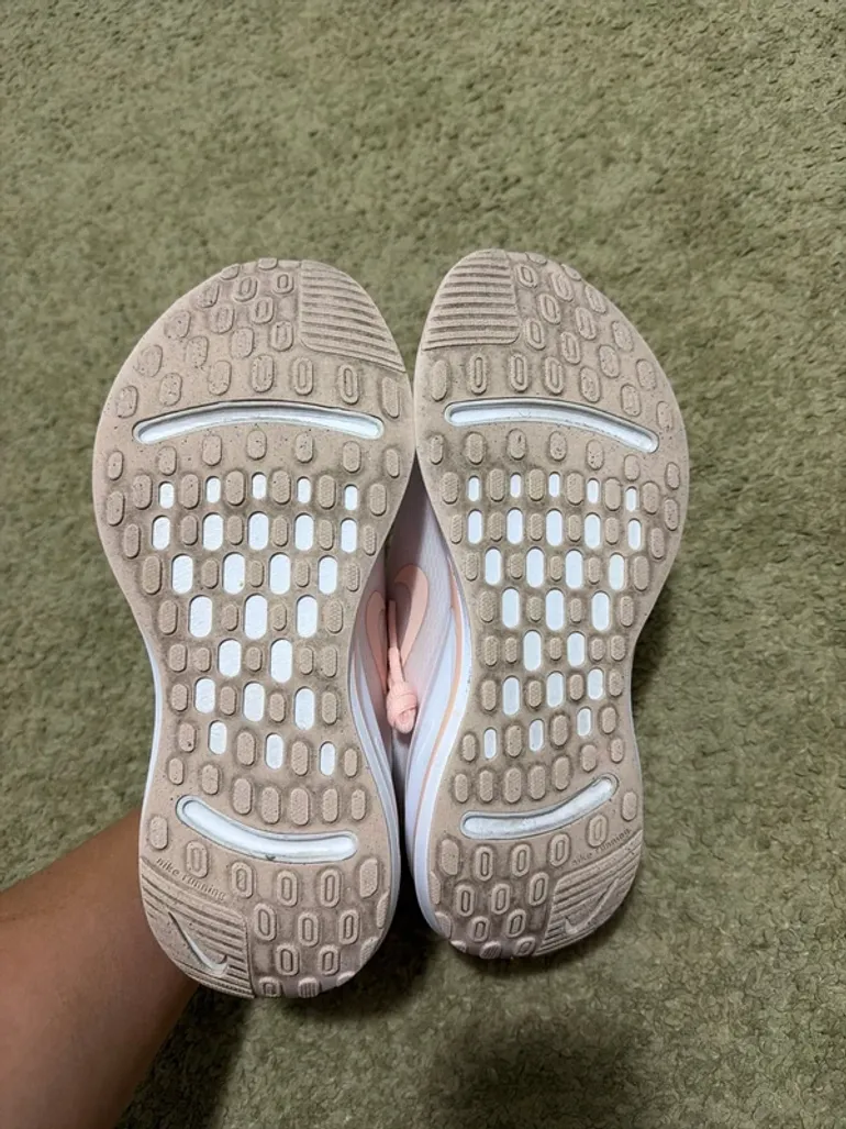 Used Scarpa Nike Running Shoes bike — image 6 of 9
