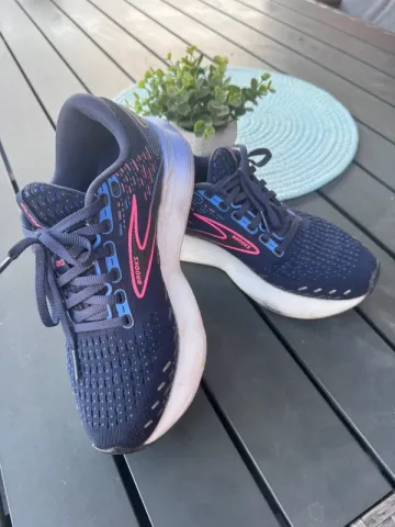 Used Brooks Glycerin 20 bike — image 1 of 4