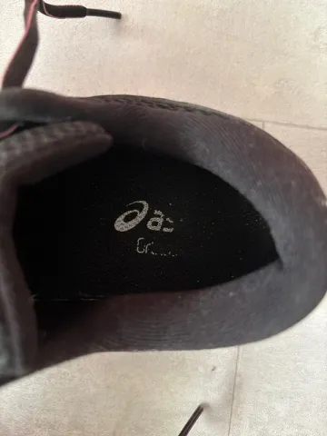 Used Asics Sportschuhe Größe 37 bike — image 3 of 5
