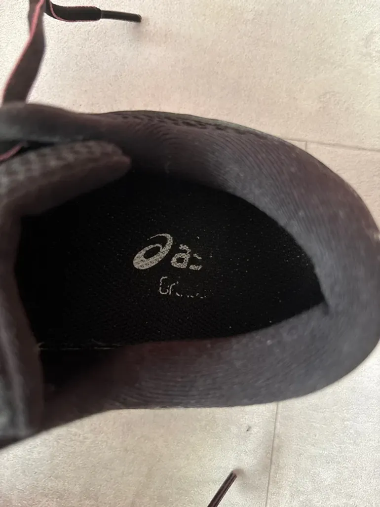 Used Asics Sportschuhe Größe 37 bike — image 3 of 5