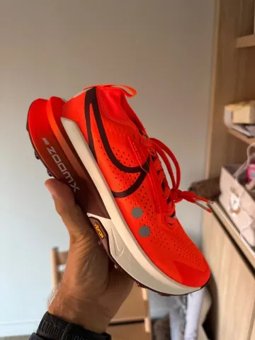 Used Nike ZoomX Zegama Trail 2 bike — image 1 of 11