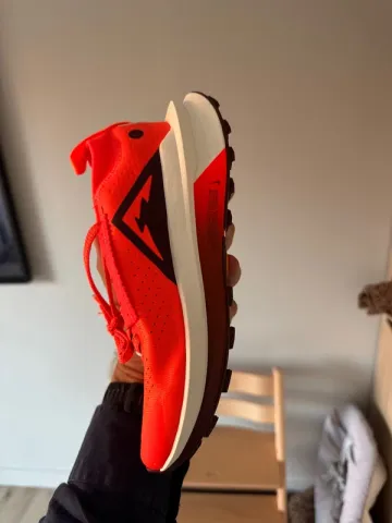 Used Nike ZoomX Zegama Trail 2 bike — image 7 of 11