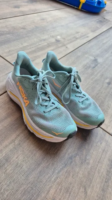 Used Hoka Challenger 8 bike — image 1 of 8