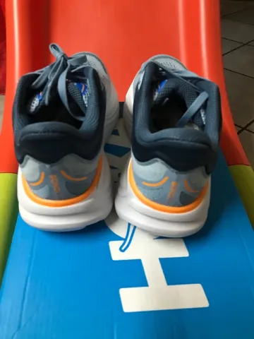 Used Hoka Scarpe bike — image 5 of 6