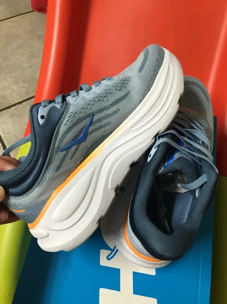 Used Hoka Scarpe bike — image 6 of 6