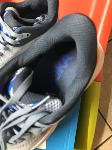 Used Hoka Scarpe bike — image 4 of 6