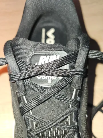 Used Nike Vomero 18 bike — image 3 of 5