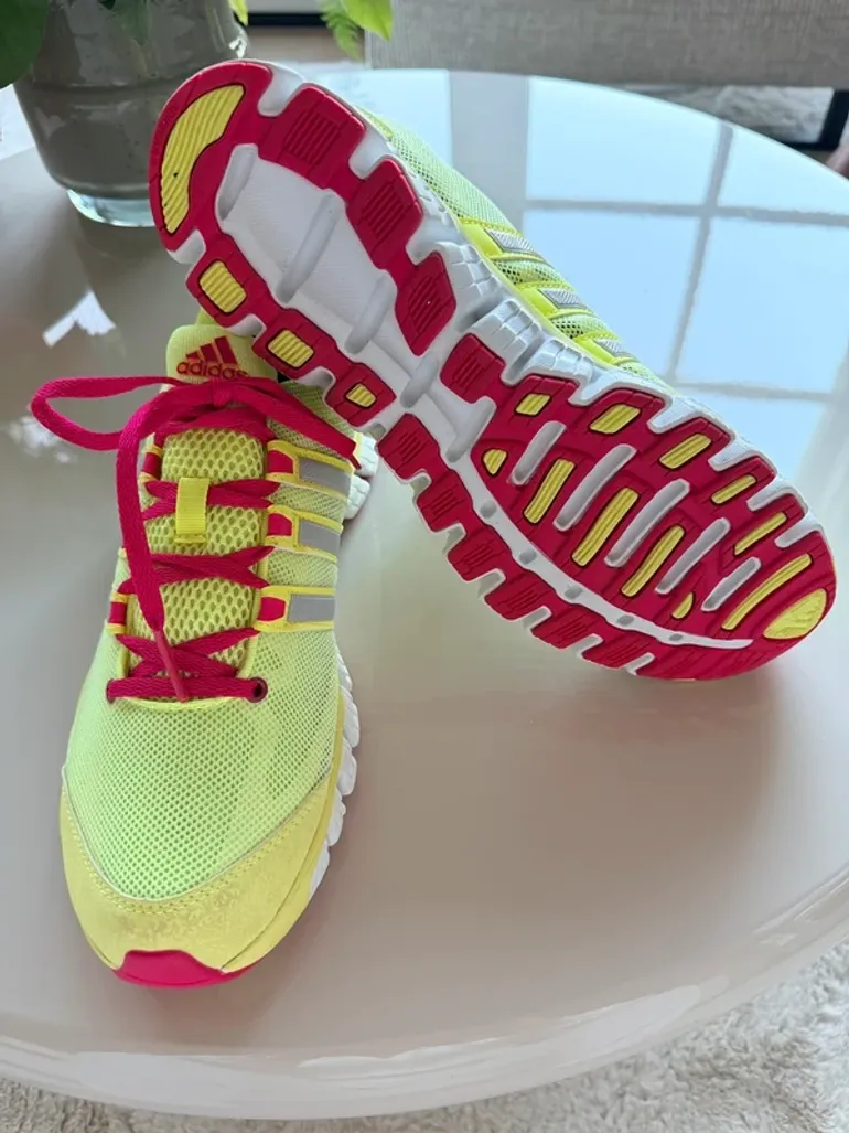 Used Adidas Running Sneakers bike — image 3 of 4