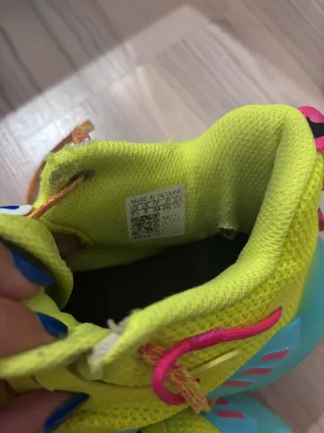 Used Adidas Sportschuhe bike — image 4 of 4