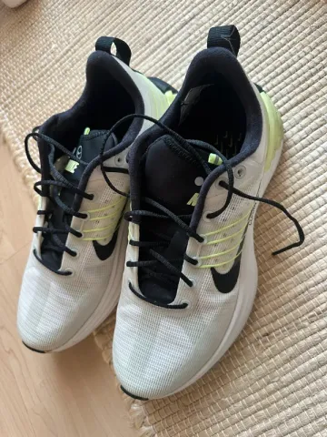 Used Nike Sportschuhe bike — image 2 of 2