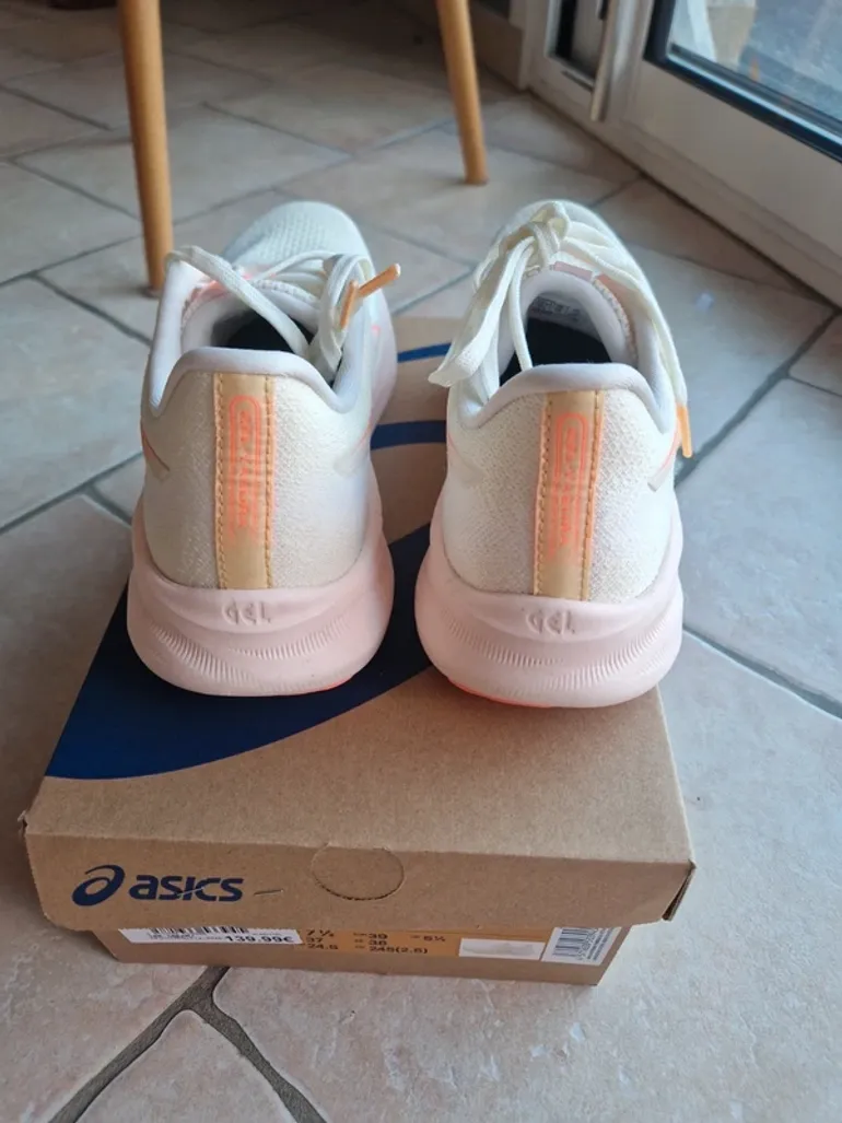 Použité Asics Gel-Yasura bike — obrázek 3 z 7