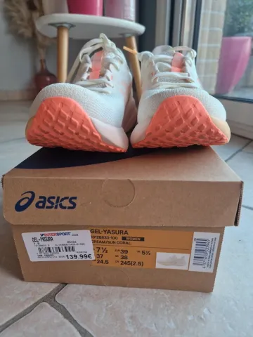 Použité Asics Gel-Yasura bike — obrázek 2 z 7