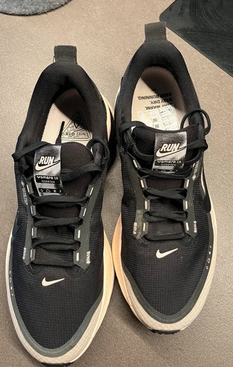 Použité Nike Vomero 18 Goretex Running Shoes