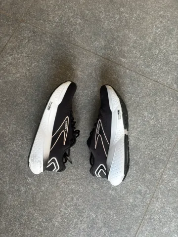 Used Brooks Glycerin 21 bike — image 1 of 4