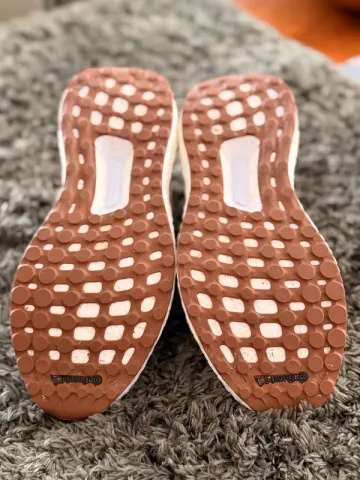 Used Adidas Ultraboost bike — image 7 of 8