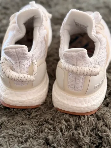 Used Adidas Ultraboost bike — image 5 of 8