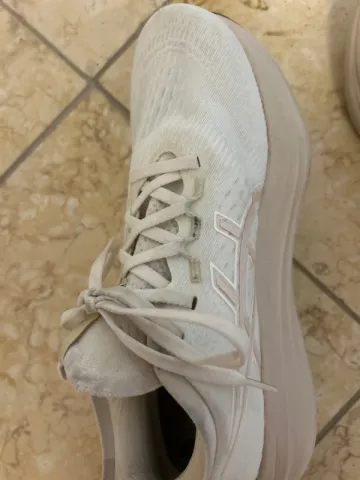 Used Asics Gel Nimbus 27 bike — image 6 of 6