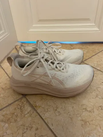 Used Asics Gel Nimbus 27 bike — image 5 of 6