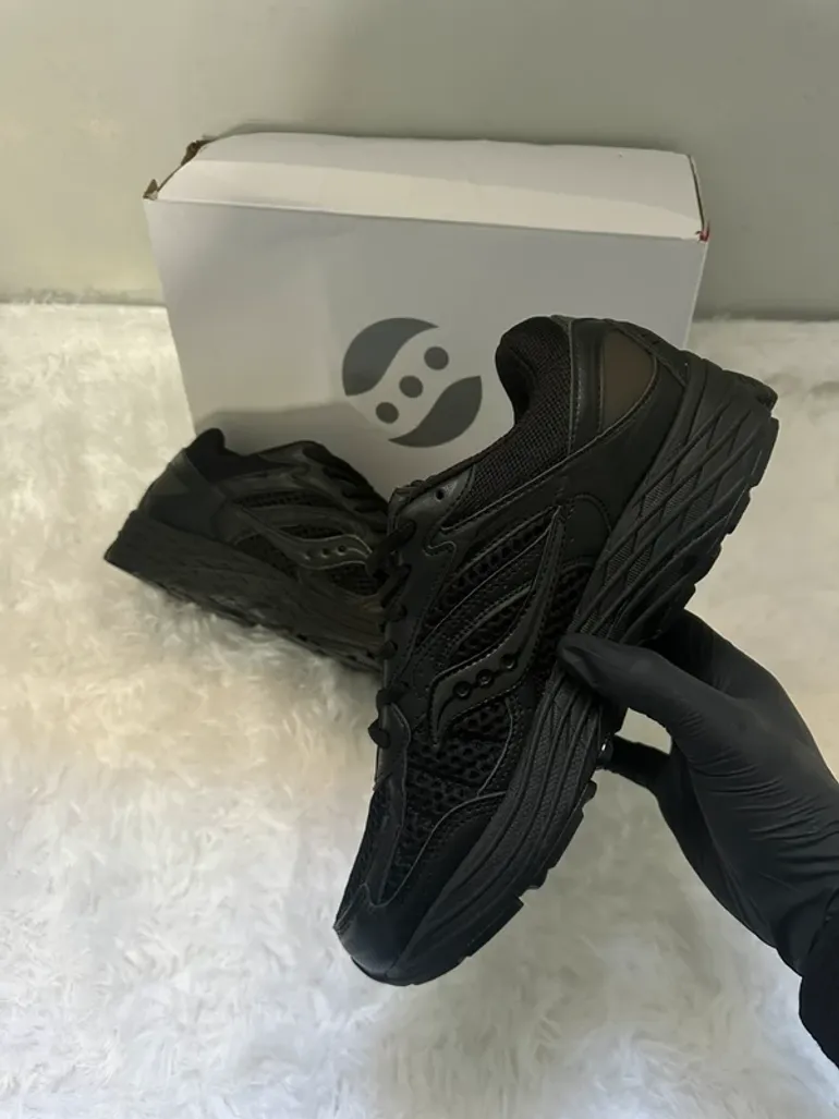 Used Saucony Omni-9 bike — image 5 of 7