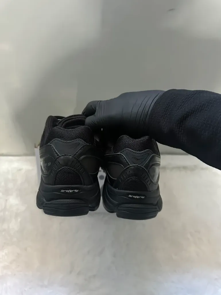 Used Saucony Omni-9 bike — image 6 of 7
