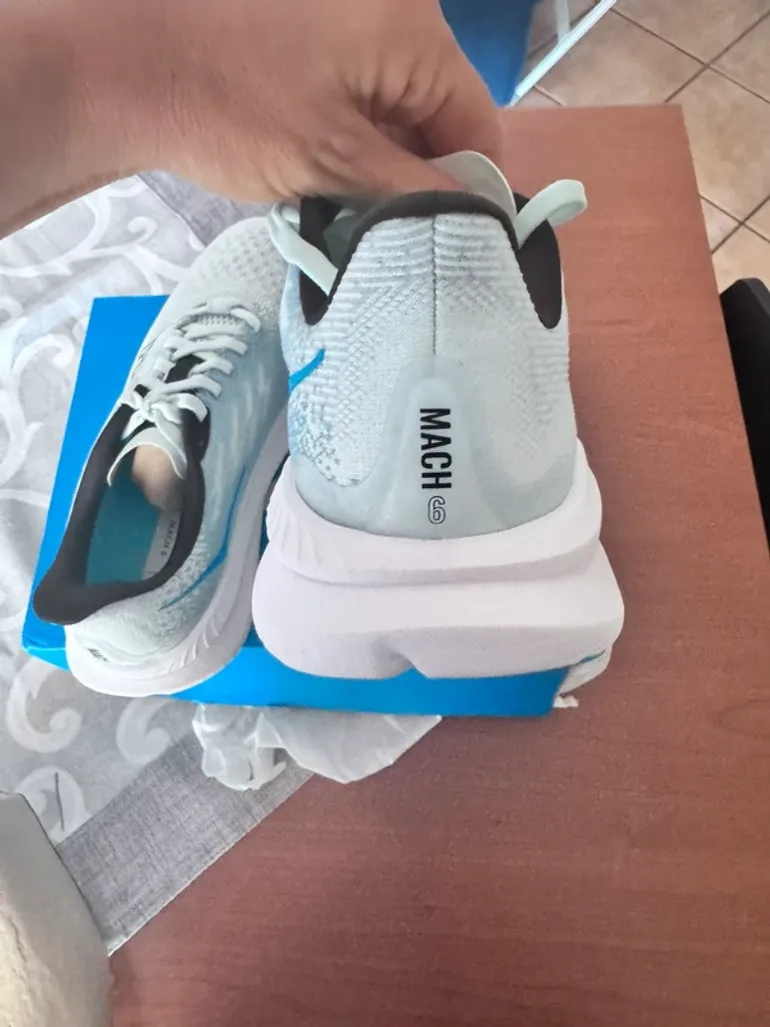 Used Hoka Shoes bike — image 3 of 6