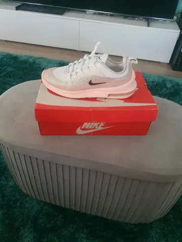 Used Nike Air Max bike — image 1 of 6