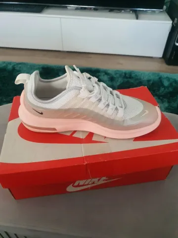 Used Nike Air Max bike — image 3 of 6