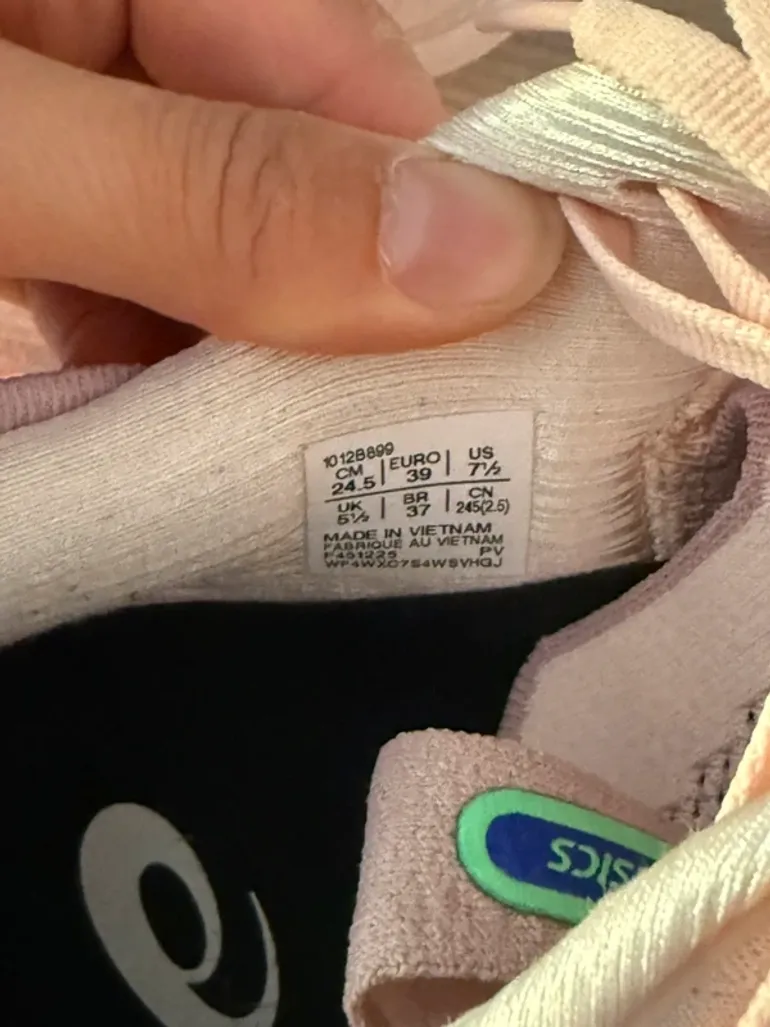 Used Asics NIMBUS 28 bike — image 5 of 5
