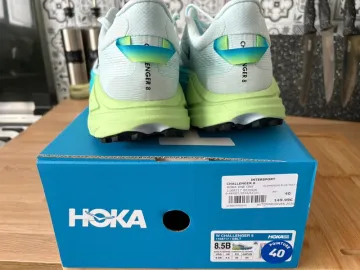 Used Hoka Challenger 8 bike — image 3 of 8