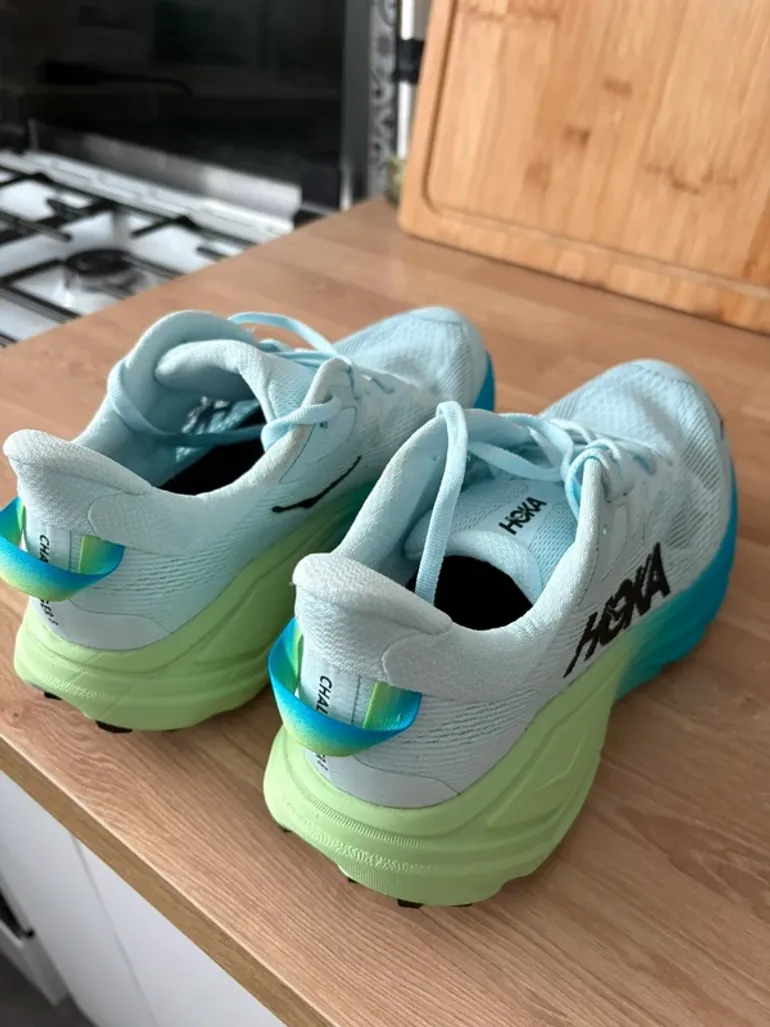 Used Hoka Challenger 8 bike — image 8 of 8