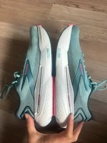 Used Brooks Glycerin GTS bike — image 2 of 2