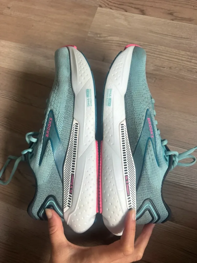 Used Brooks Glycerin GTS bike — image 2 of 2
