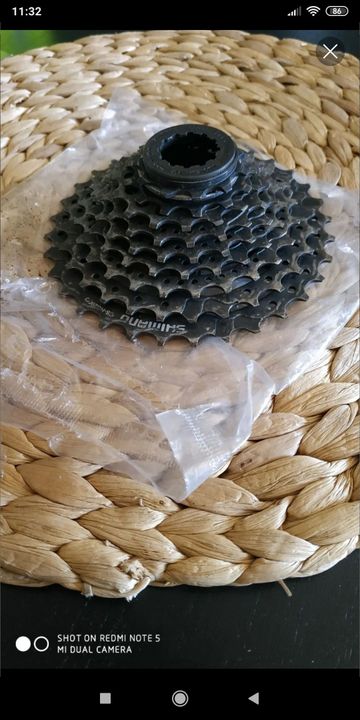 Used Shimano Sora 9 speed 11-32 2014 Drivetrain & Pedals