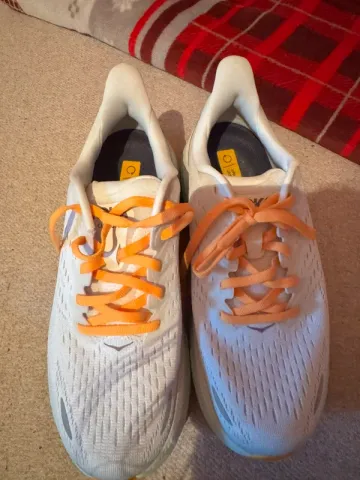 Gebrauchtes Hoka Running Shoes bike — Bild 2 von 4