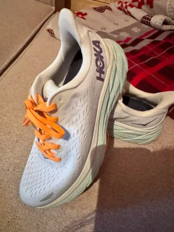 Gebrauchtes Hoka Running Shoes bike — Bild 1 von 4