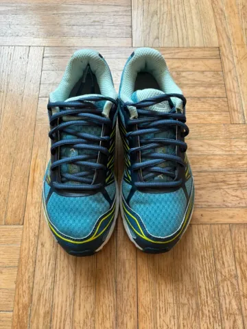 Salomon Hiking Shoes bike d'occasion — image 2 sur 12