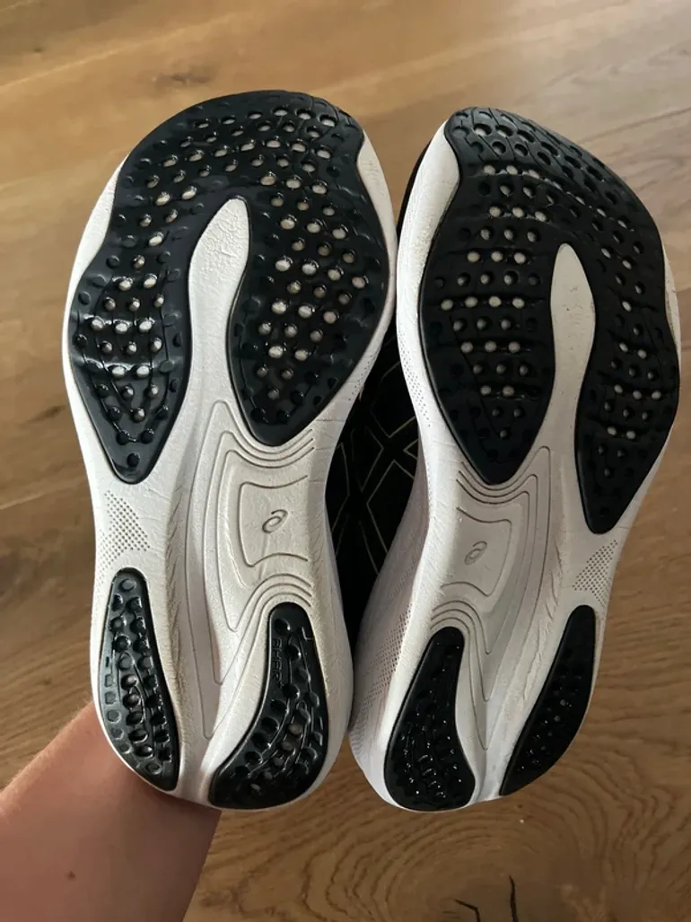 Asics Gel Nimbus bike d'occasion — image 6 sur 8