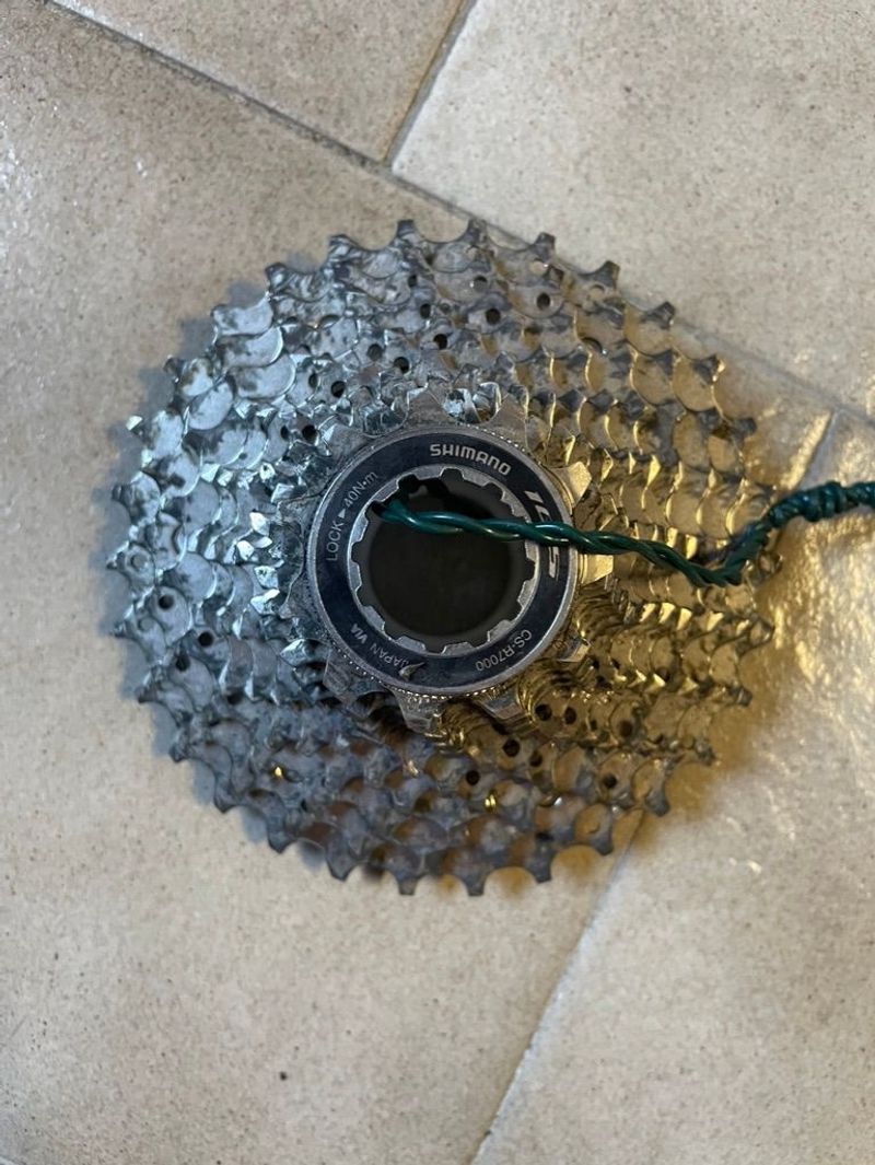 Shimano 105 CS-R7000 Drivetrain & Pedals de segunda mano