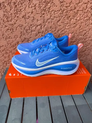 Nike Vomero Plus bike d'occasion — image 1 sur 5