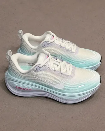 Used Nike ZoomX bike — image 1 of 3